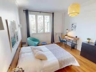 Colocation / Appartement 6 pièces de 98 m², Paris, Place de la Porte de Châtillon