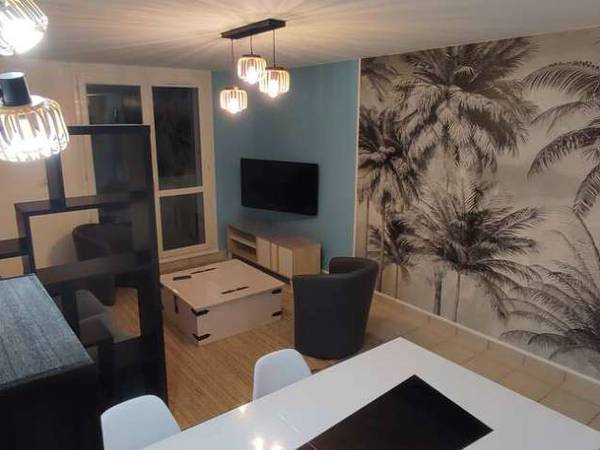 Colocation / Appartement 5 pièces de 96 m², Lorient, Rue du Président John Kennedy / Photo 2