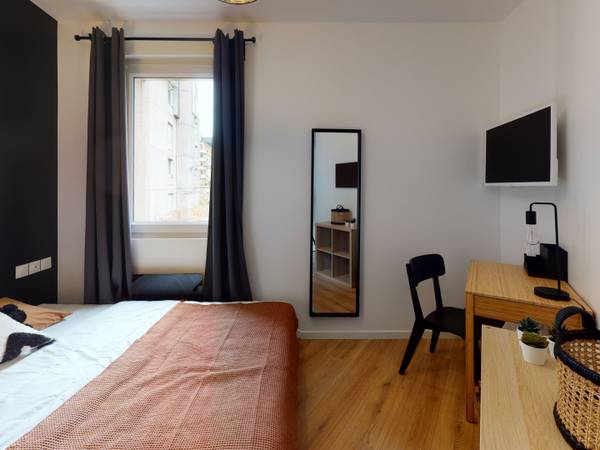 Colocation / Appartement 4 pièces de 60 m², Rouen, Rue Geuffroy / Photo 7