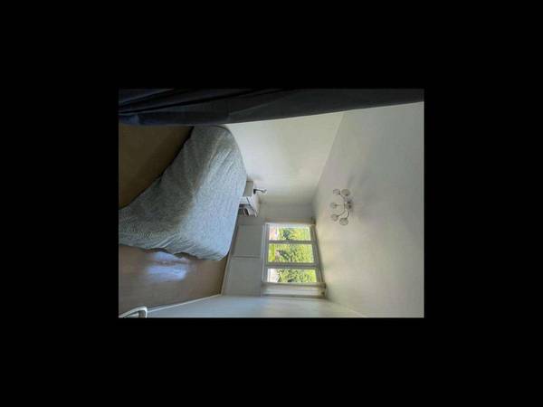 Colocation / Appartement 4 pièces de 79 m², Saint-Martin-d'Hères, Rue Commandant Komarov / Photo 2