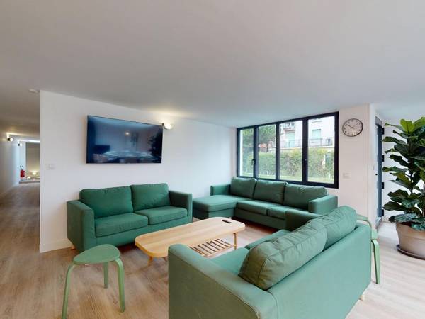 Colocation / Appartement 1 pièce de 286 m², Ivry-sur-Seine, 17b Rue Pierre Honfroy, / Photo 2