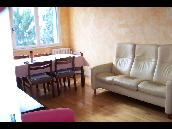 Colocation / Appartement 7 pièces de 88 m², Toulouse, Avenue Léon Blum / Photo 2