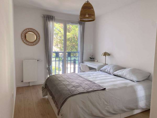 Colocation / Appartement 4 pièces de 75 m², Le Blanc-Mesnil, Avenue Paul Vaillant Couturier / Photo 2