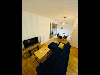 Room share / 6 rooms apartment · 105 m², Romainville, Rue de la Commune de Paris