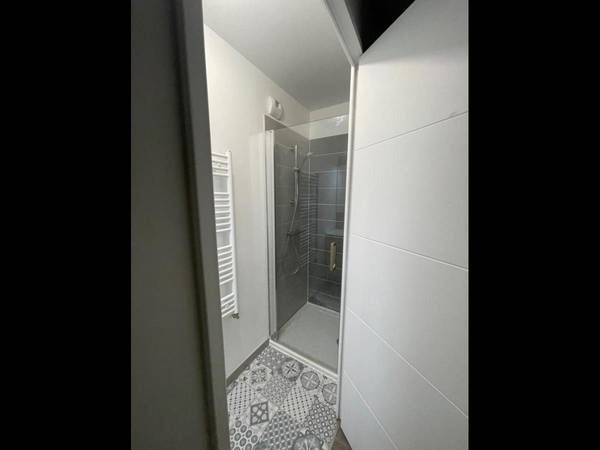 Colocation / Appartement 6 pièces de 105 m², Romainville, Rue de la Commune de Paris / Photo 7