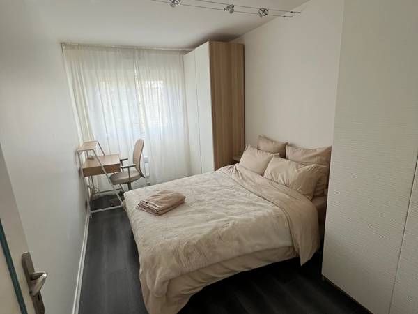 Colocation / Appartement 6 pièces de 114 m², Boulogne-Billancourt, Cours Aquitaine / Photo 2