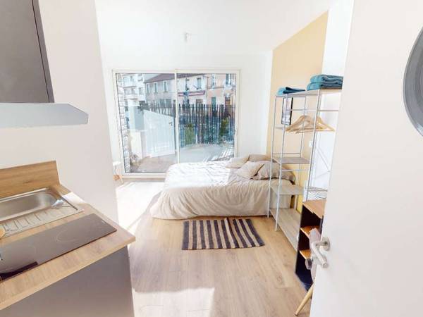 Coliving / Maison 10 pièces de 250 m², Villeurbanne, Rue Louis Mille / Photo 2