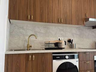 Room share, 5 rooms apartment, Marseille