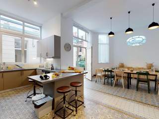 Spolubydlení / 16 rooms apartment · 384 m², Lille, 204 Rue du Faubourg de Roubaix,