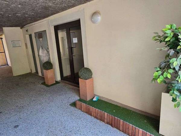 Colocation / Appartement 4 pièces de 59 m², Avignon, Rue Louis Pasteur / Photo 2