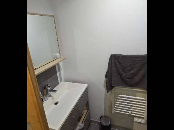 Colocation / Appartement 4 pièces de 59 m², Avignon, Rue Louis Pasteur / Photo 9