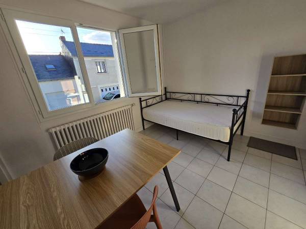 Chambre pour étudiant / Résidence 1 pièce de 13 m², Cholet, Rue du President Paul Doumer / Photo 4
