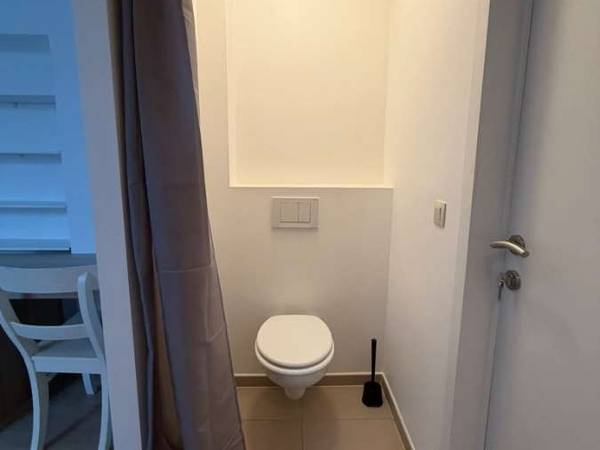 Colocation / Appartement 6 pièces de 200 m², Ixelles, Rue Veydt / Photo 8
