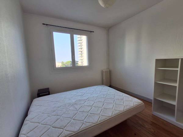 Colocation / Appartement 4 pièces de 75 m², Toulouse, Avenue Léon Blum / Photo 5