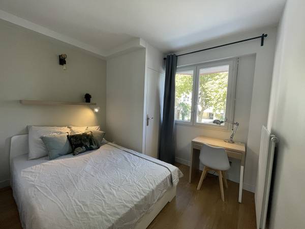 Colocation / Appartement 6 pièces de 95 m², Lyon, Rue du Presbytère / Photo 9