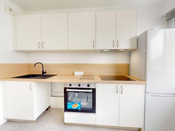 Location / Appartement 3 pièces de 61 m², Lyon, Rue Antoine Delandine / Photo 2