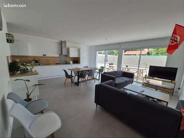 Flatsharing / 10-bedroom house · 200 m², Pessac, Allée Challier / Photo 4