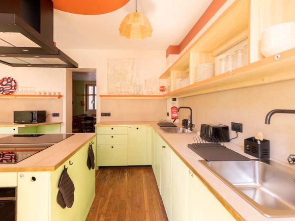 Coliving / Maison 10 pièces de 414 m², Paris, Rue des Montiboeufs / Photo 2