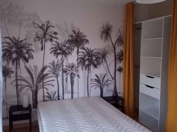 Colocation / Maison 4 pièces de 83 m², Orléans, Rue Romain Rolland / Photo 2