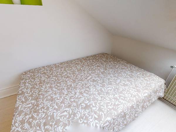 Colocation / Appartement 4 pièces de 93 m², Dijon, Rue de Venise / Photo 2