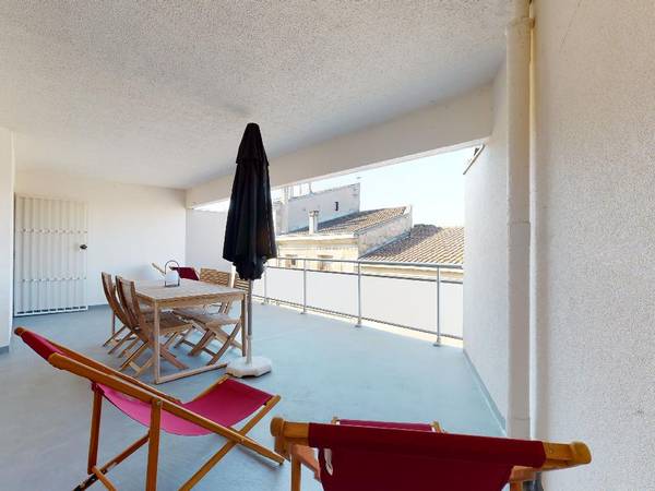Colocation / Appartement 6 pièces de 110 m², Bordeaux, 37 Rue Morion / Photo 2