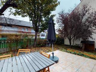 Colocation / Appartement 9 pièces de 200 m², Montreuil, 113 Rue des Blancs Vilains,