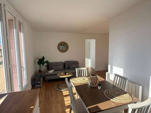 Colocation / Appartement 5 pièces de 78 m², Marseille, Boulevard Hopkinson / Photo 2
