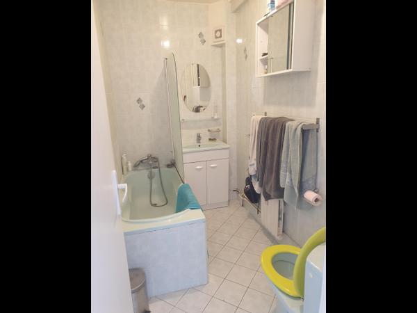 Colocation / Immeuble 4 pièces de 60 m², Montreuil, Avenue Walwein / Photo 8