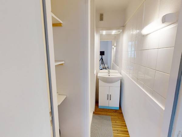 Colocation / Appartement 5 pièces de 77 m², Grenoble, Bis Rue Abbé Grégoire / Photo 2