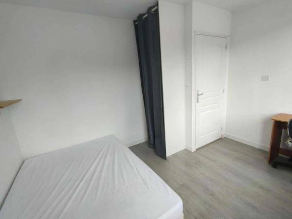 Colocation / Maison 5 pièces de 100 m², Nantes, Rue Jean Jacques Audubon / Photo 14