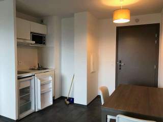 Room share / 3 rooms apartment · 64 m², Talence, Avenue de la Mission Haut Brion