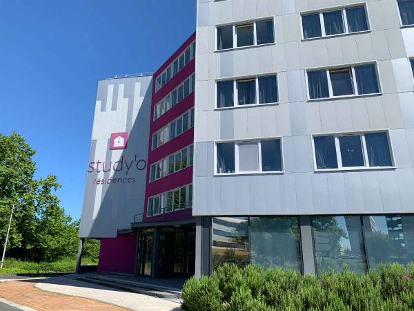 Colocation / Appartement 3 pièces de 64 m², Talence, Avenue de la Mission Haut Brion / Photo 9