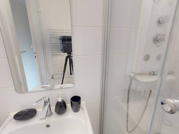 Colocation / Appartement 4 pièces de 64 m², Lyon, Rue Docteur Albéric Pont / Photo 16