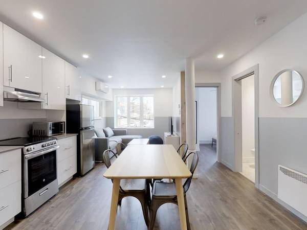 Colocation / Appartement 2 pièces de 70 m², Montréal / Photo 2