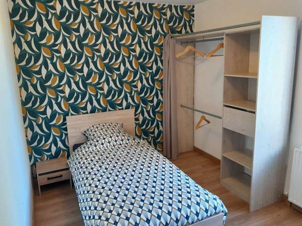 Colocation / Maison 8 pièces de 106 m², Roubaix, Rue Pellart / Photo 2