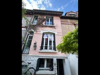 Flatsharing / 6-bedroom villa · 200 m², Paris, Villa Alexandre Ribot