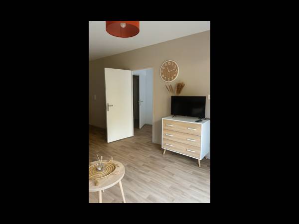 Location / Résidence 2 pièces de 44 m², Villennes-sur-Seine, 763 Av. du Général Charles de Gaulle / Photo 2