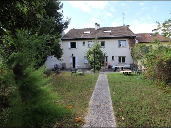 Colocation / Maison 8 pièces de 175 m², Épinay-sur-Seine, Rue des Alliés / Photo 12