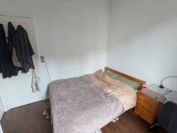 Colocation / Maison 9 pièces de 120 m², Arcueil, Avenue Massenet / Photo 7