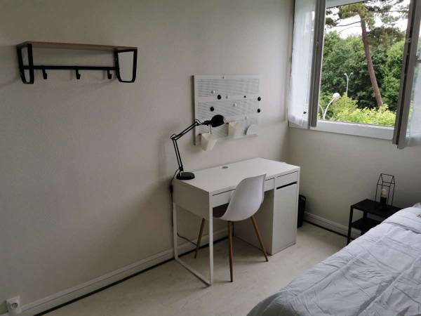 Colocation / Appartement 4 pièces de 71 m², Mérignac, Place Vincent-Van-Gogh / Photo 7