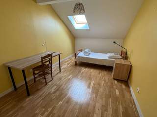 Chambre pour étudiant / 5 rooms duplex · 150 m², Villeurbanne, Rue Louis Becker