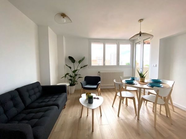 Colocation / Appartement 4 pièces de 62 m², Toulouse, Avenue François Collignon / Photo 2