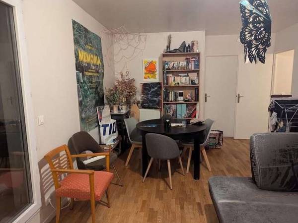 Colocation / Appartement 6 pièces de 92 m², Saint-Denis, Rue du Docteur Finot / Photo 2