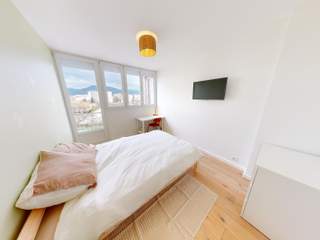 Room share / 5 rooms apartment · 85 m², Grenoble, Rue Massenet