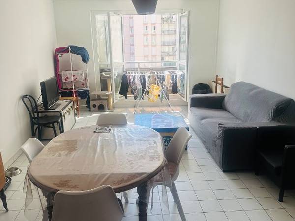 Colocation / Appartement 5 pièces de 89 m², Asnières-sur-Seine, Rue du Ménil / Photo 2