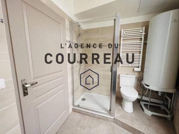 Location / Appartement 4 pièces de 69 m², Montpellier, Boulevard Paul Valéry / Photo 11