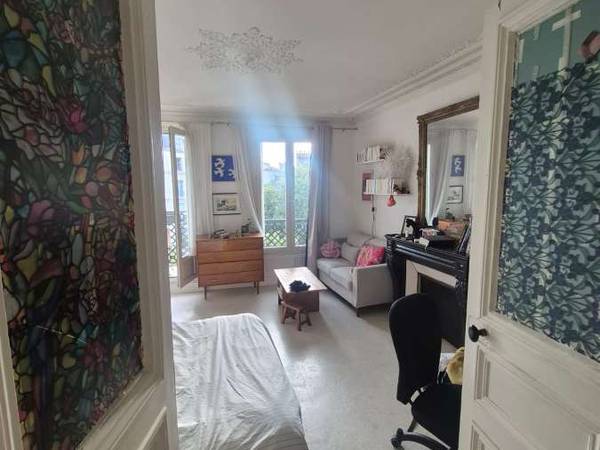 Colocation / Appartement 5 pièces de 75 m², Paris, Boulevard des Filles du Calvaire / Photo 2