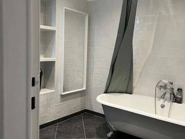 Colocation / Maison 1 pièce de 16 m², Ixelles, Rue Forestière / Photo 2