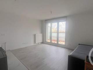 Location / Appartement 1 pièce de 29 m², Noisy-le-Sec