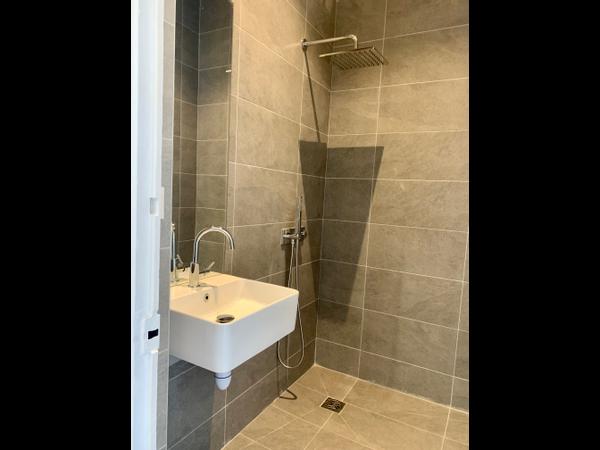 Colocation / Appartement 7 pièces de 226 m², Saint-Étienne, Rue Balay / Photo 14